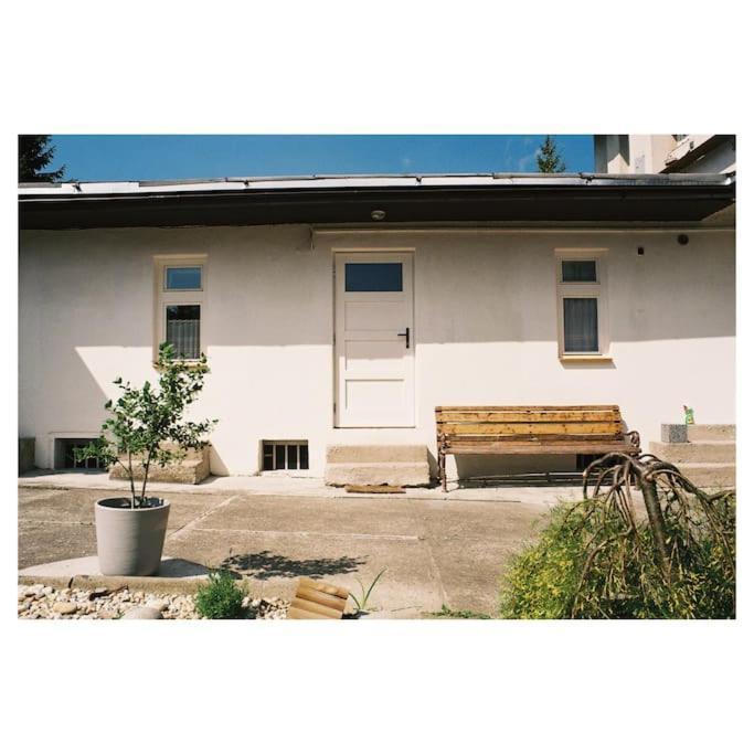 Apartamento Casa Linum. U Centra Zlina S Atmosferou Venkova. Exterior foto
